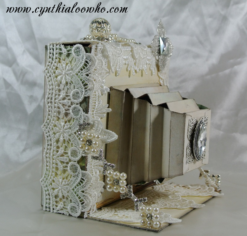 Vintage Camera Box